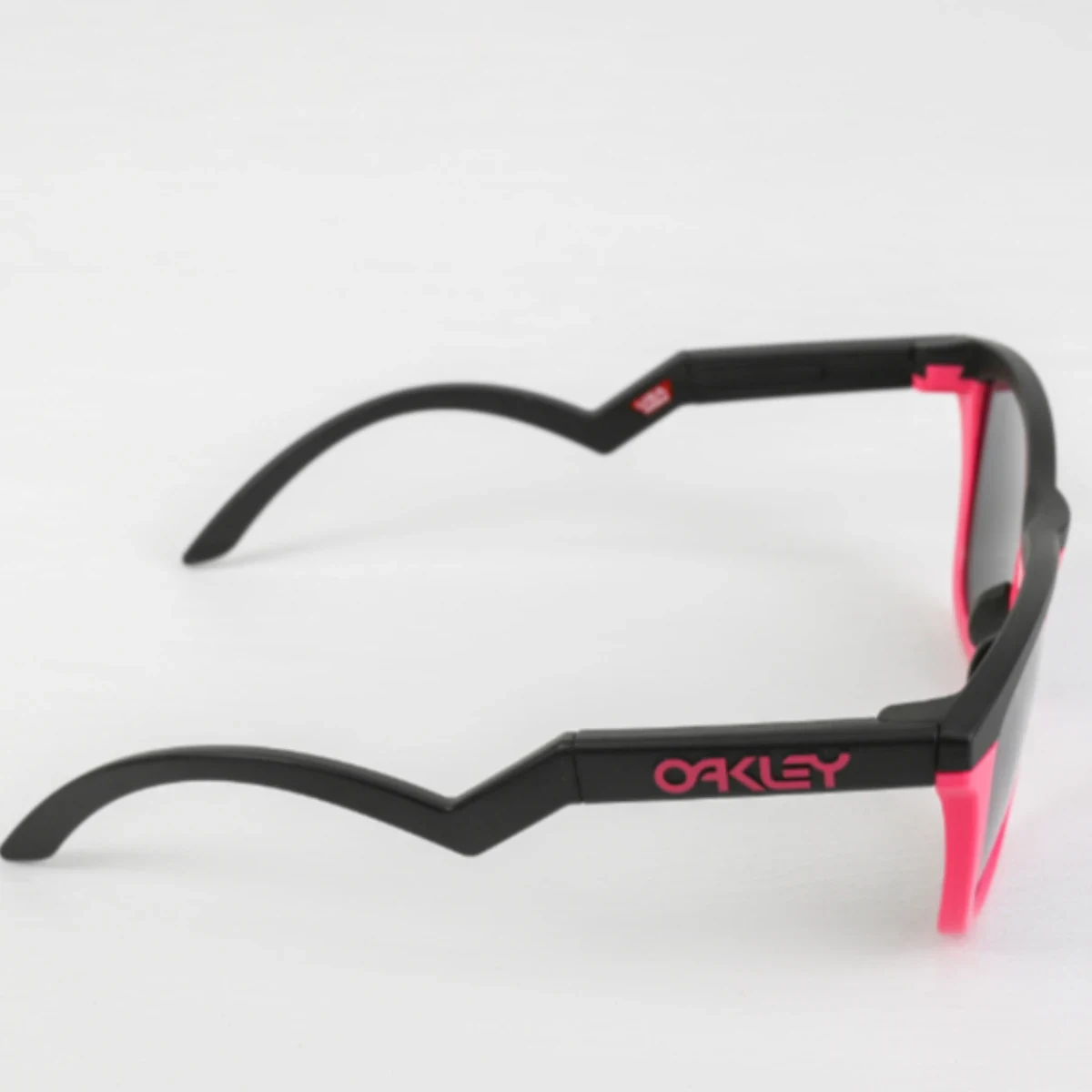 Oakley FROGSKINS RANGE Pink
